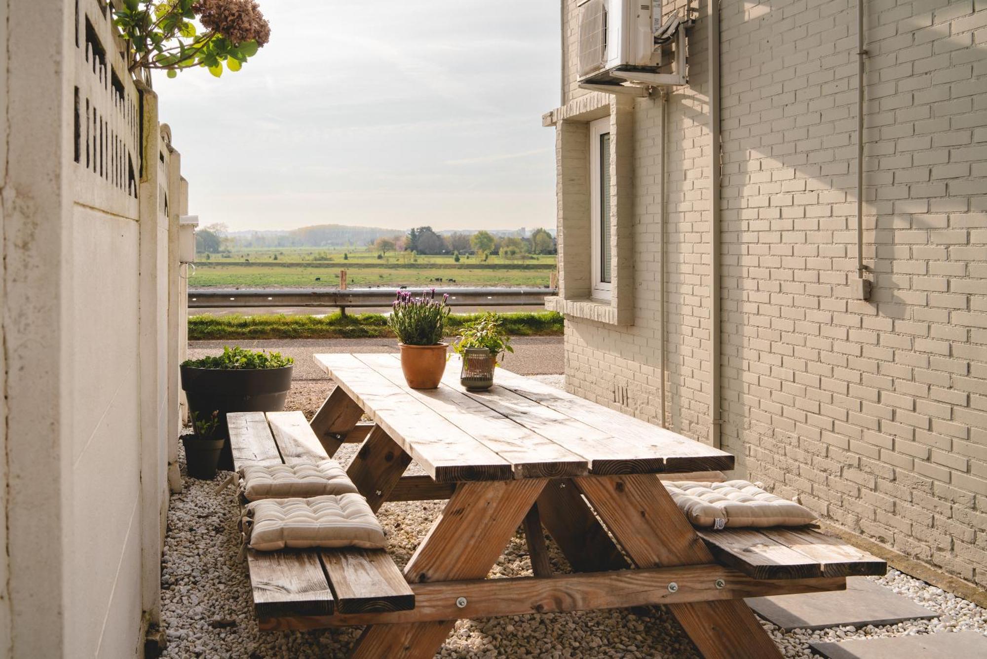 Maas Suites - The River House With Private Sauna Lanaken Kültér fotó